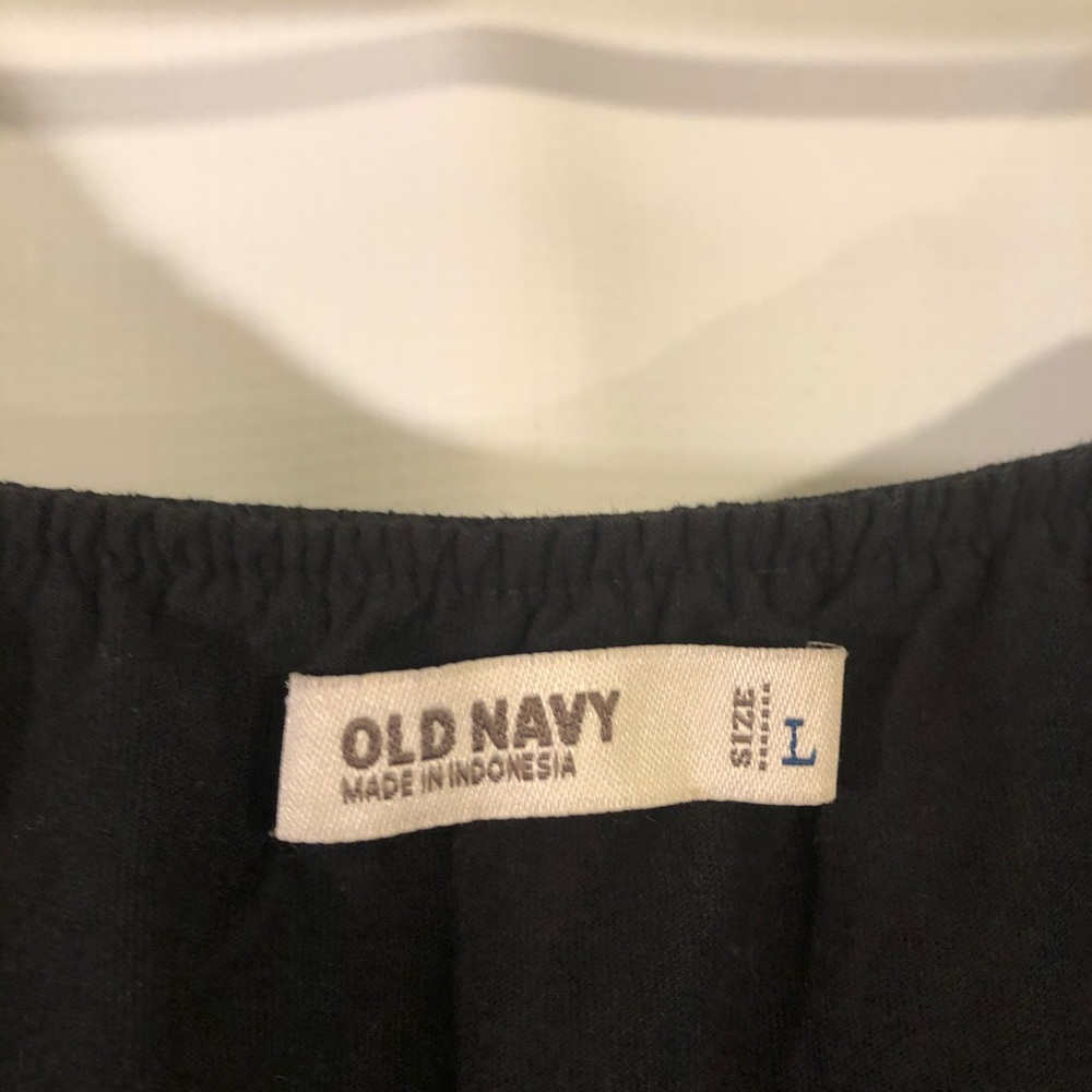 🌈💜Old Navy Ruffle Top SIze Large - Picture 3 of 5